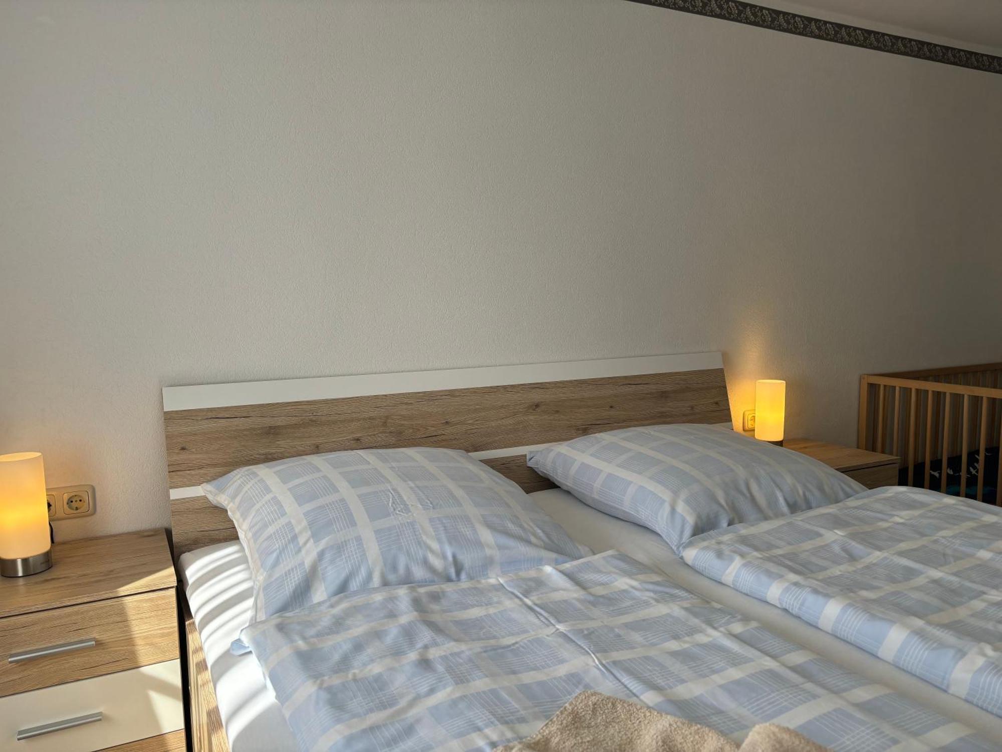 2 Ferienzimmer Inkl Fr & 1 Bungalow, Wlan, Garten, Grill Zinnowitz Exterior photo
