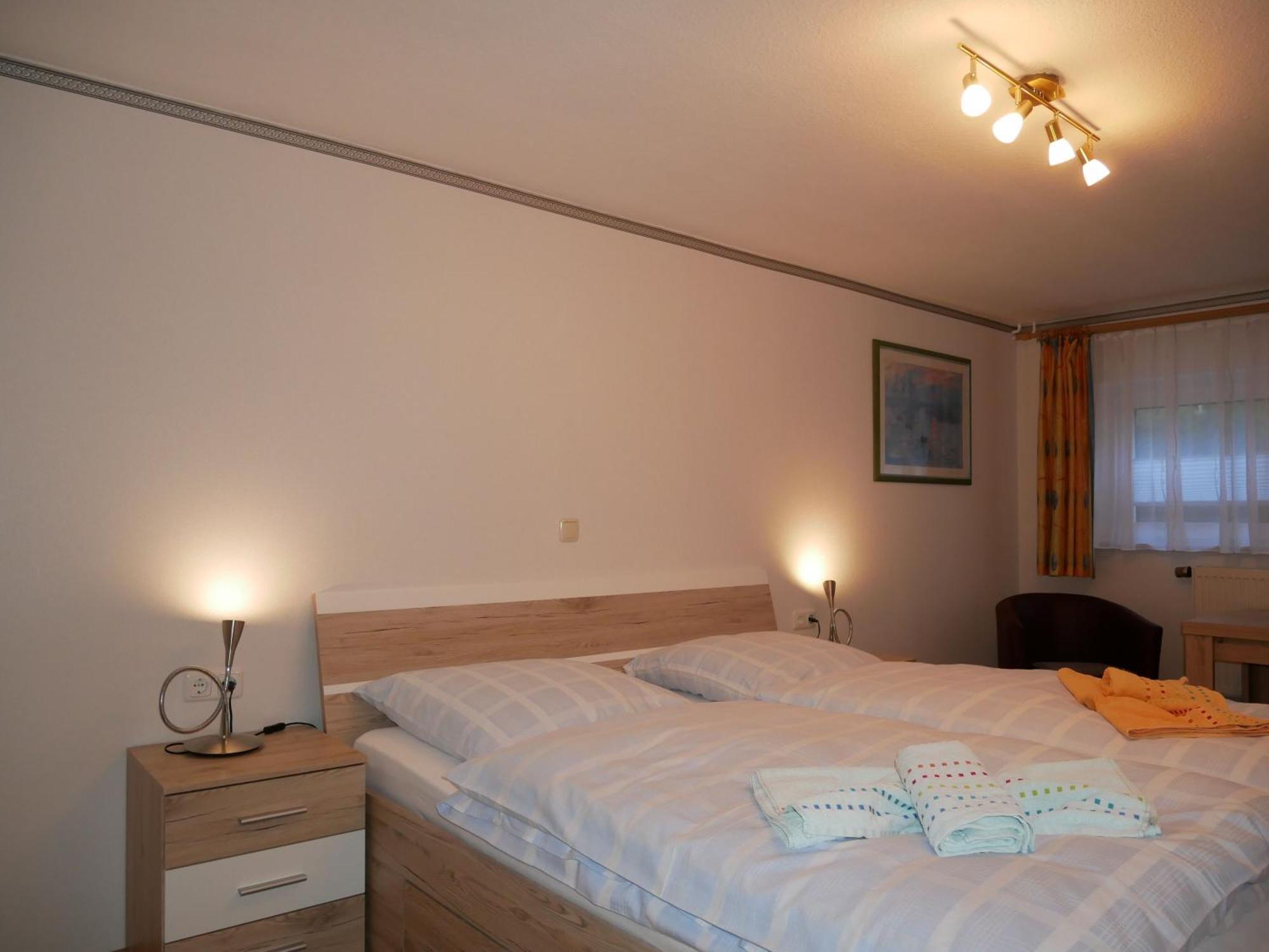 2 Ferienzimmer Inkl Fr & 1 Bungalow, Wlan, Garten, Grill Zinnowitz Exterior photo